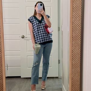 Meet your Posher, Elizabeth